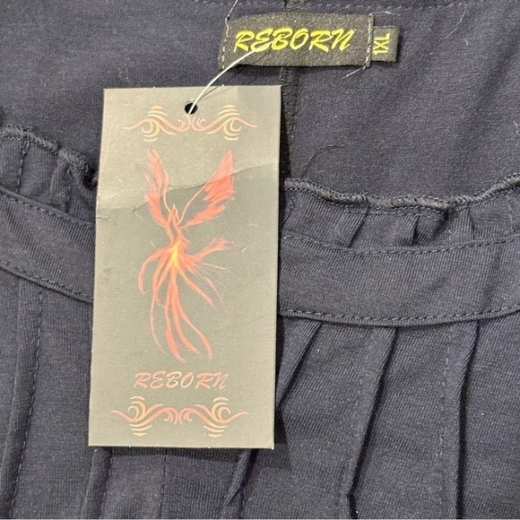 Reborn Pin-Tuck Tunic Size 1X Navy Blue Long Sleeves Shirttail, Notched Neck NWT - Picture 2 of 15